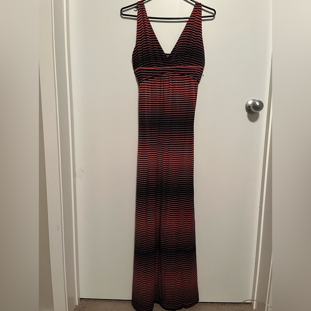 Raindrops by Papillon Lpng Dress (Size: M)